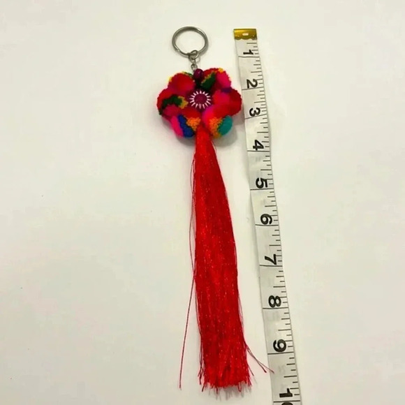 ⭐️3/$15 Pom Pom keychain - Picture 4 of 5